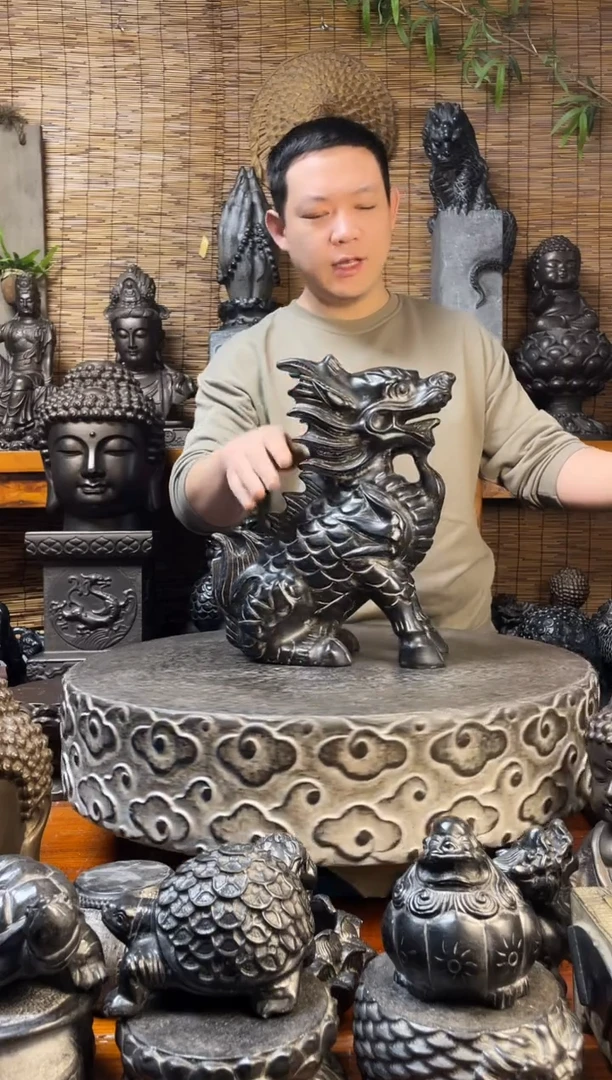 石材35火麒麟天然青石雕刻