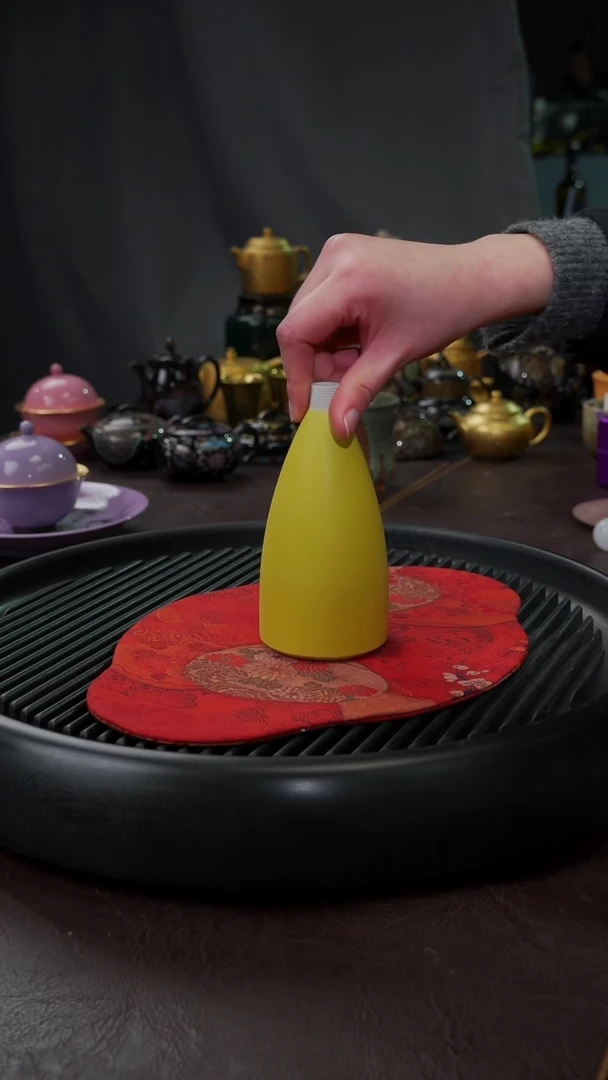 【闪购商品】杯【宜景窑焦黄】花瓶