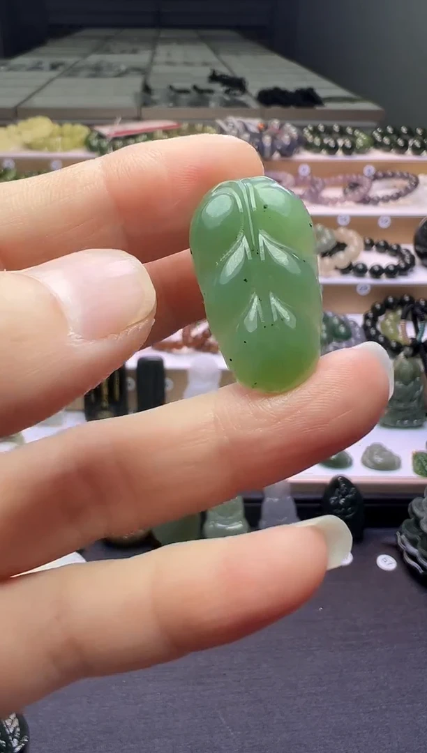 颈饰未镶嵌和田玉83号链接包容