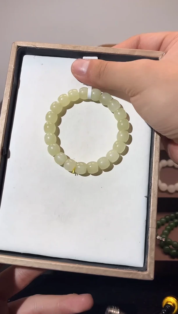 未镶嵌和田玉挂件和田玉手串