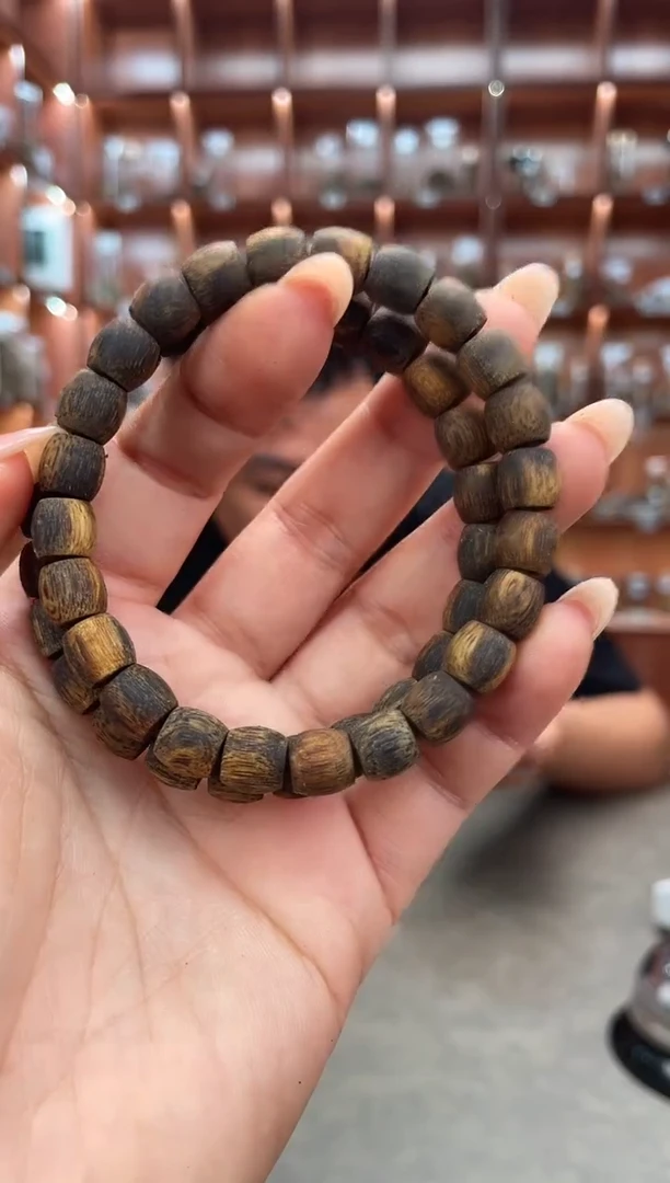 手串沉香22号奇楠多样性发一条