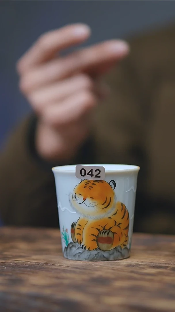 【闪购商品】042景德镇手绘小老虎杯