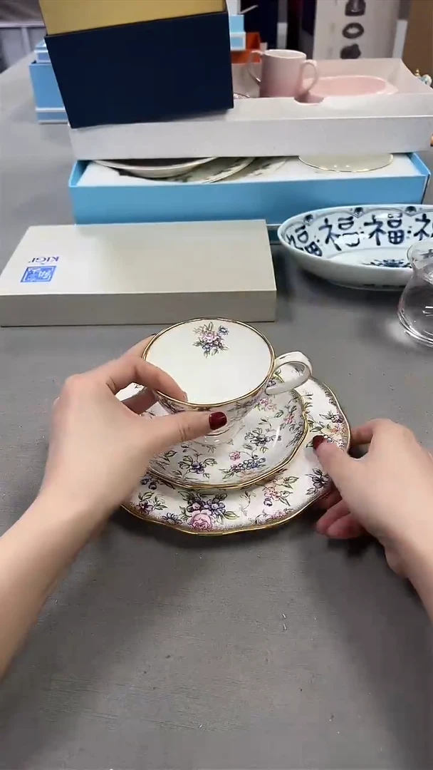 瓷片新号开播 全场放漏