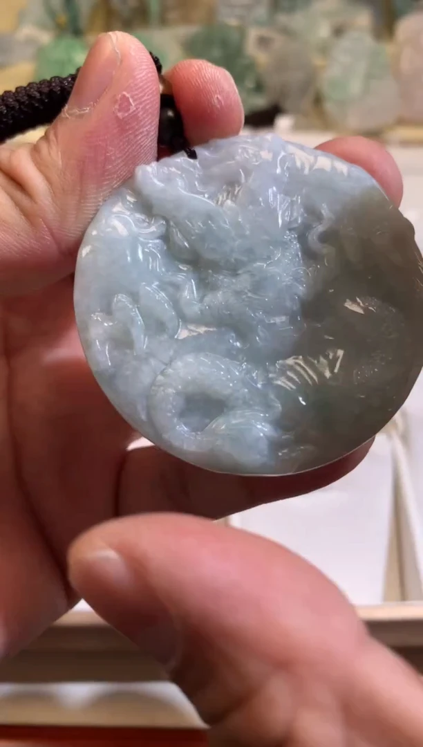 【闪购商品】翡翠颈饰未镶嵌02/18/223