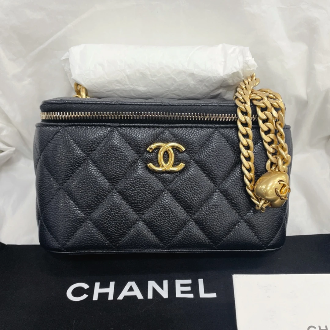 99新 Chanel/香奈儿 23p爱心调节扣化妆盒 单肩斜挎包/7SK39551