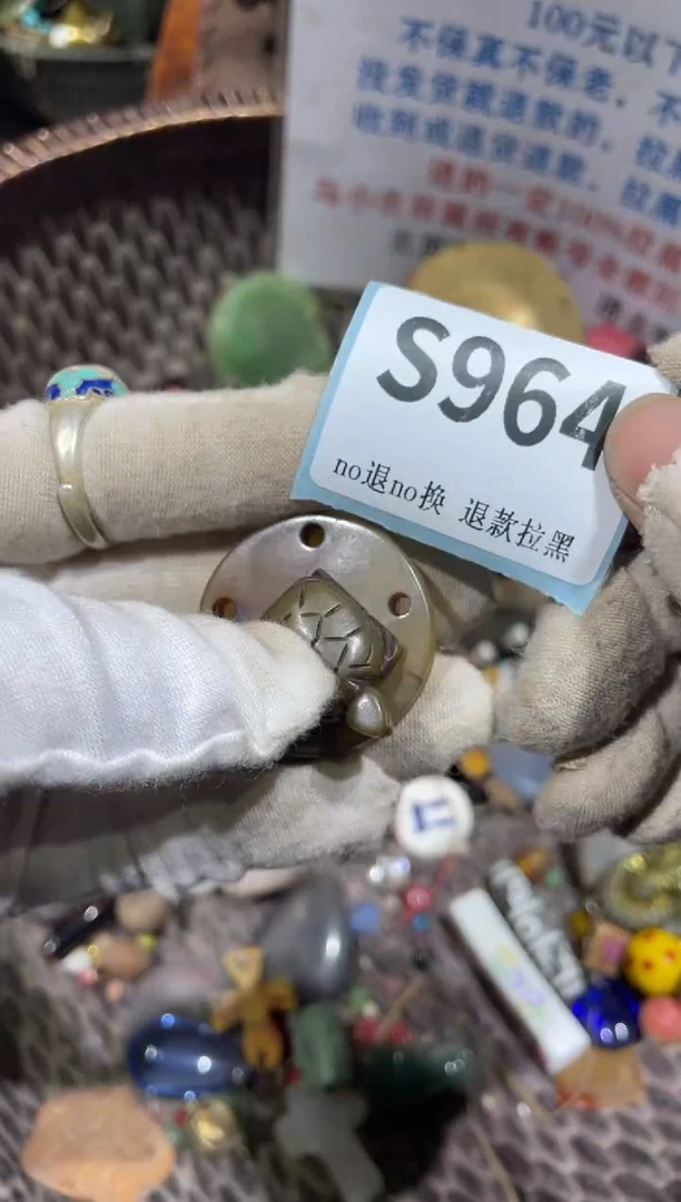 瓷片健****天晨怡直播链接火爆8