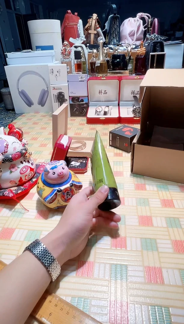 瓷片瓷器 库房到期 全部地板价@@1