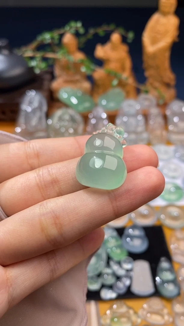 吊坠(不含链)未镶嵌翡翠葫芦