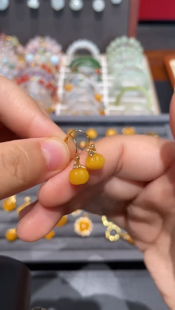 琥珀颈饰银S925镀金镶嵌南瓜耳钩