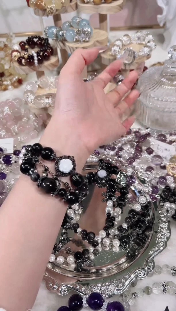 【闪购商品】水晶手链未镶嵌天然水晶默认微瑕 多样性发货发其一