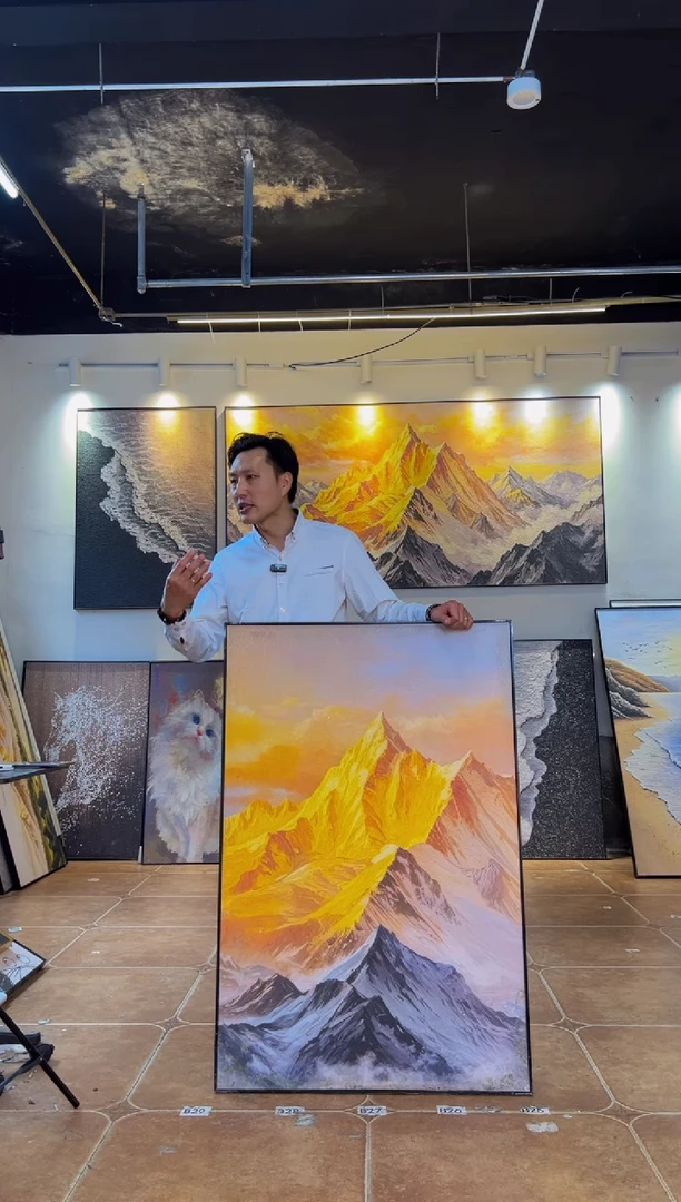 80*120 日照金山 黑框