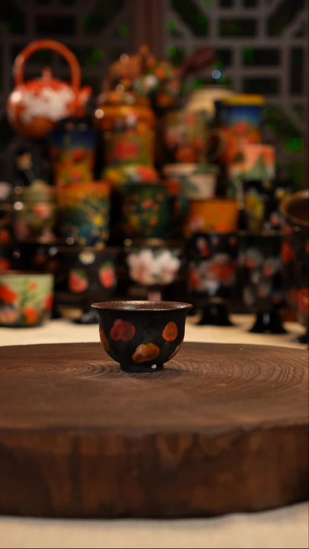 油画    釉下彩   杯子