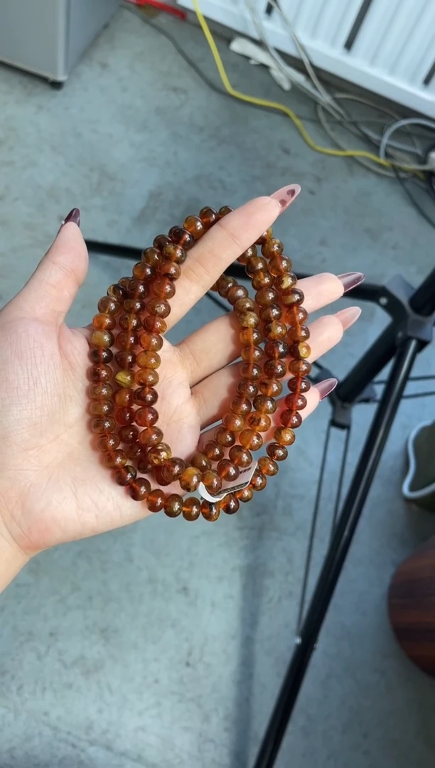 【闪购商品】琥珀裸石未镶嵌9+血蜜蜡108