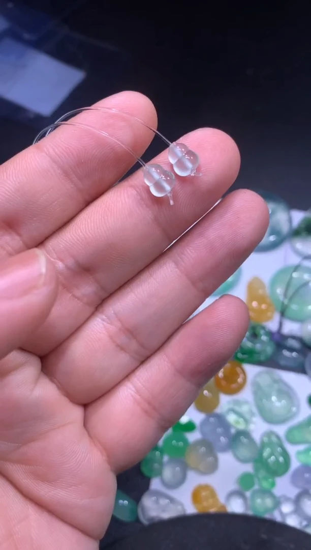 未镶嵌挂件翡翠葫芦一对