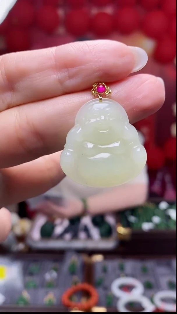 吊坠(不含链)18K金镶嵌和田玉DZ3550