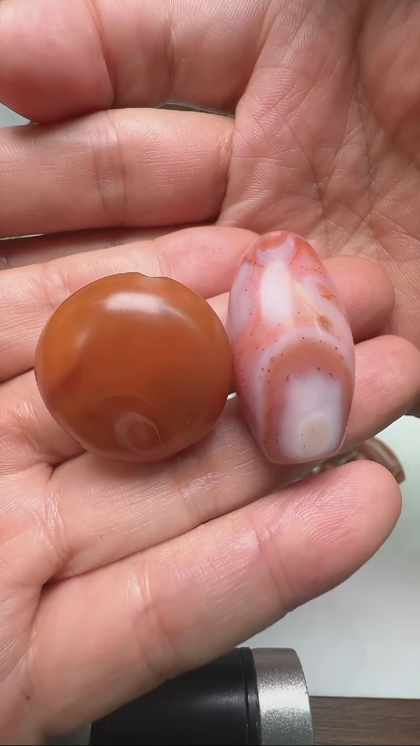 南红玛瑙未镶嵌颈饰老****粉一对南红