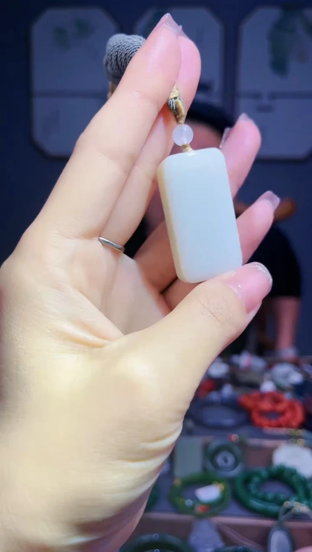 【闪购商品】和田玉颈饰未镶嵌多样性发货拍一单发一个