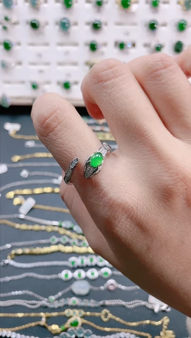 【闪购商品】翡翠戒指银S925镶嵌天然翡翠