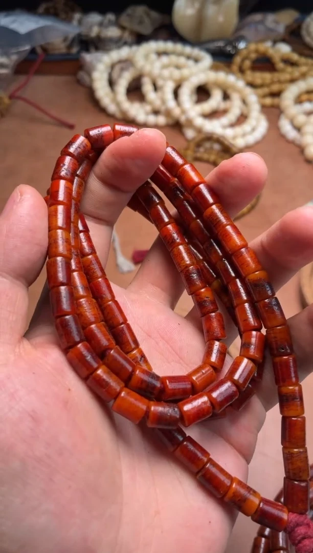 其他牛骨(***) 杂件483 高桩玉化嘎嘎