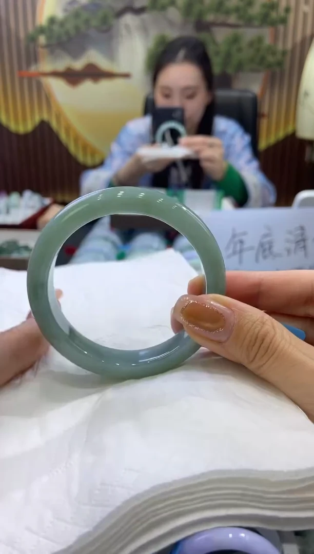 未镶嵌手镯翡翠0004564