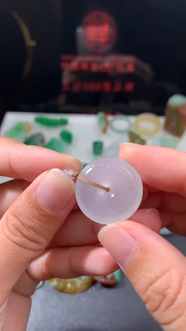 未镶嵌定制翡翠月*