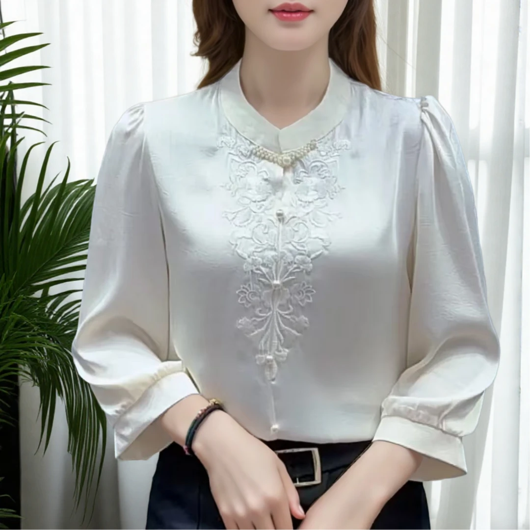 2025新款七分袖绣花气质白色女衬衫中袖显瘦长袖上衣宽松刺绣时尚