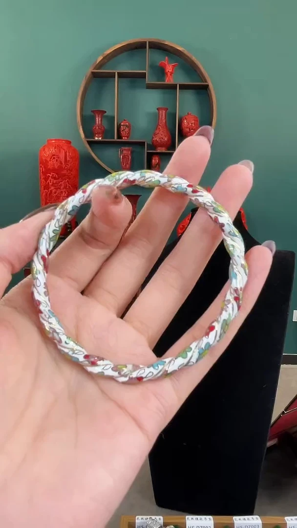 非遗手工景泰蓝麻花镯子白色