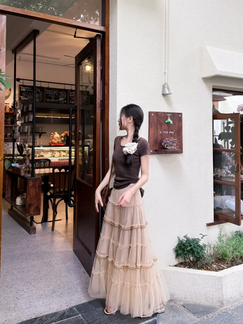 法式温柔风圆领正肩露背短袖T恤女夏季气质高腰显瘦半身裙两件套