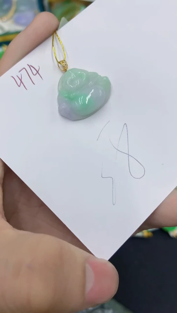 颈饰18K金镶嵌翡翠111111111111