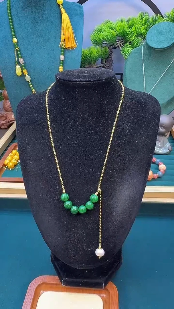 翡翠14K金镶嵌颈饰X244