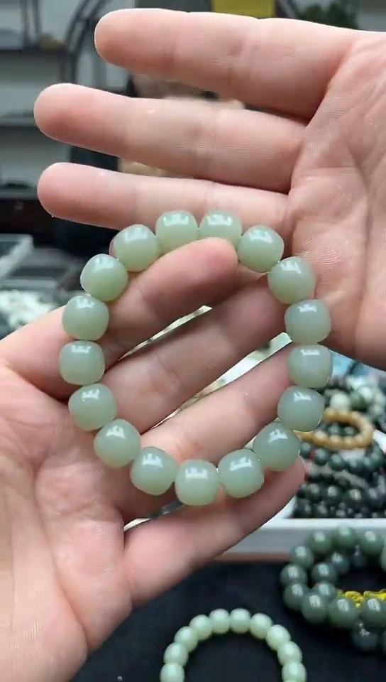 未镶嵌手串和田玉纯天然新疆且末天空蓝13