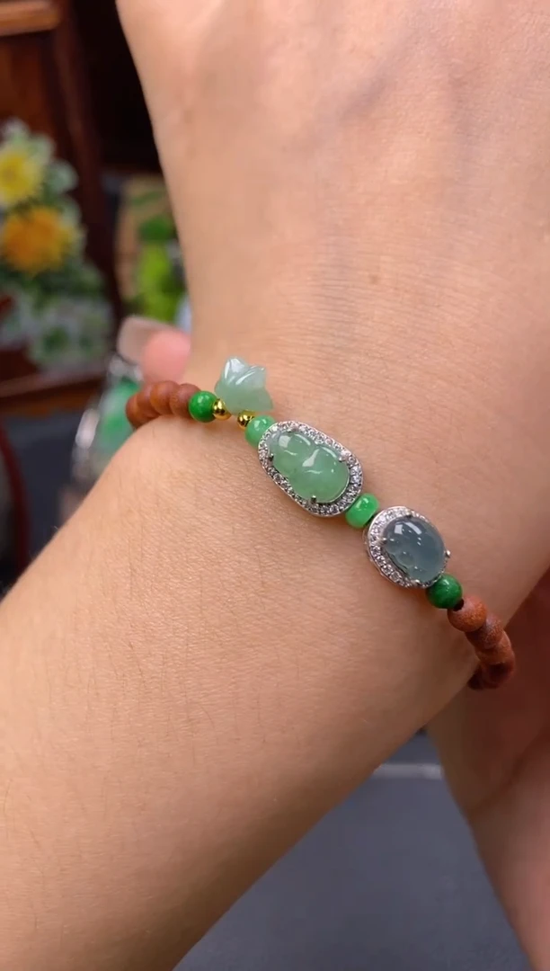 颈饰银S925镶嵌翡翠净货16561