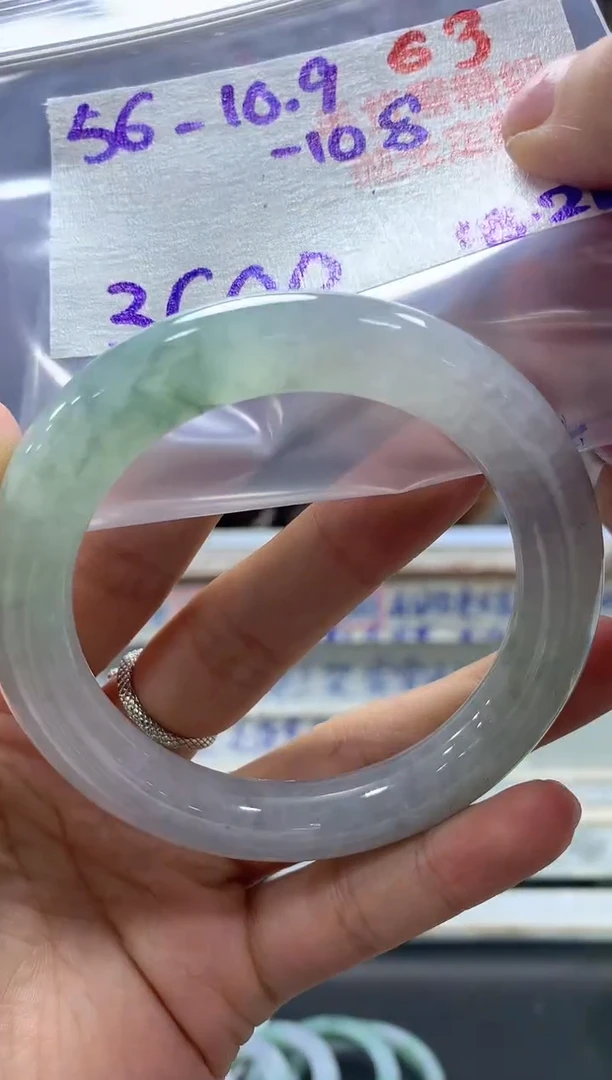 【闪购商品】定制翡翠未镶嵌毛货需精细抛光+63手镯+3600元