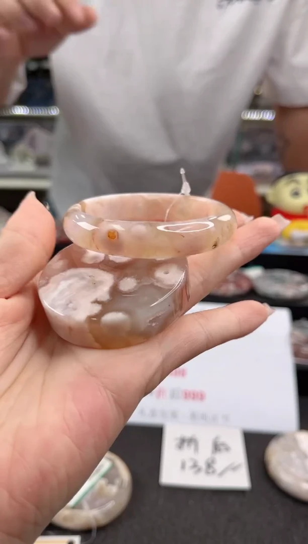 未镶嵌手镯石英质玉54口（赠品镯心）1321576