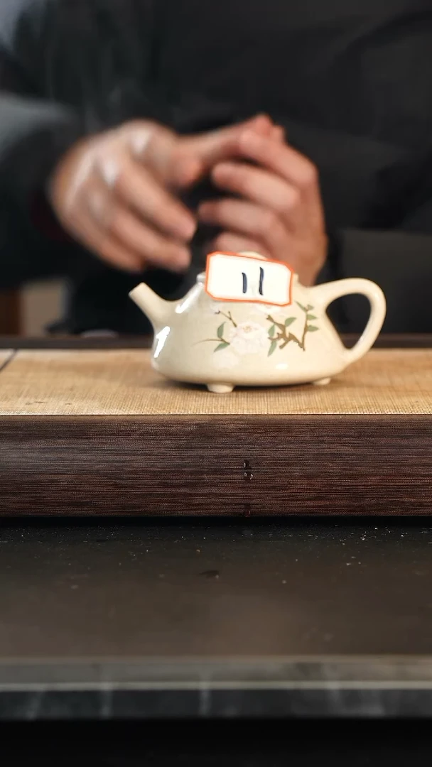 【闪购商品】11号全手紫砂壶一把