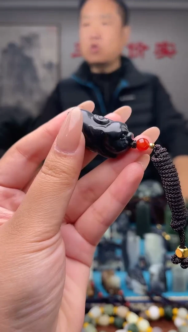 未镶嵌和田玉挂件1