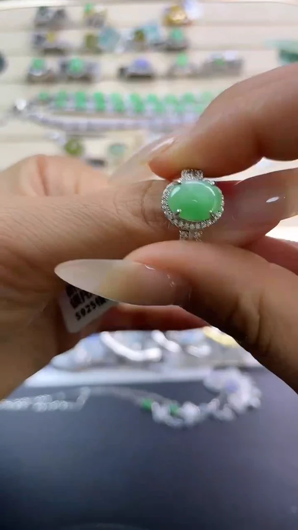 银S925镶嵌戒指翡翠翡翠 蛋面 银S925镶嵌