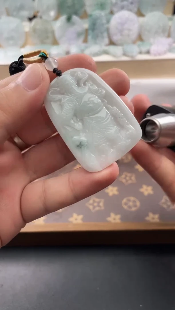 颈饰未镶嵌翡翠....10/4/.65