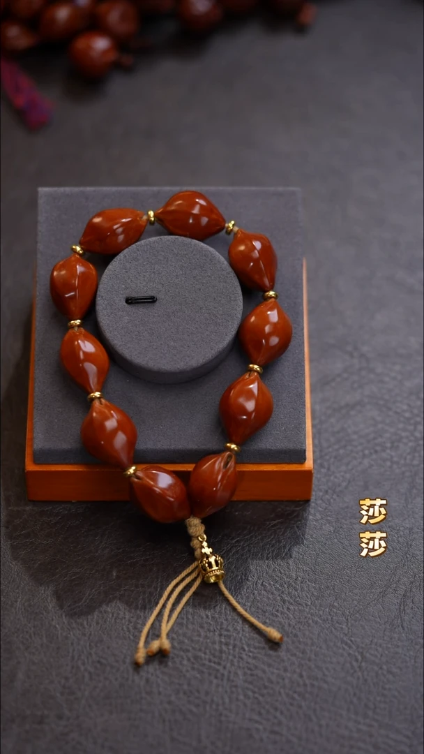 吊坠橄榄核꧁****꧂橄榄核