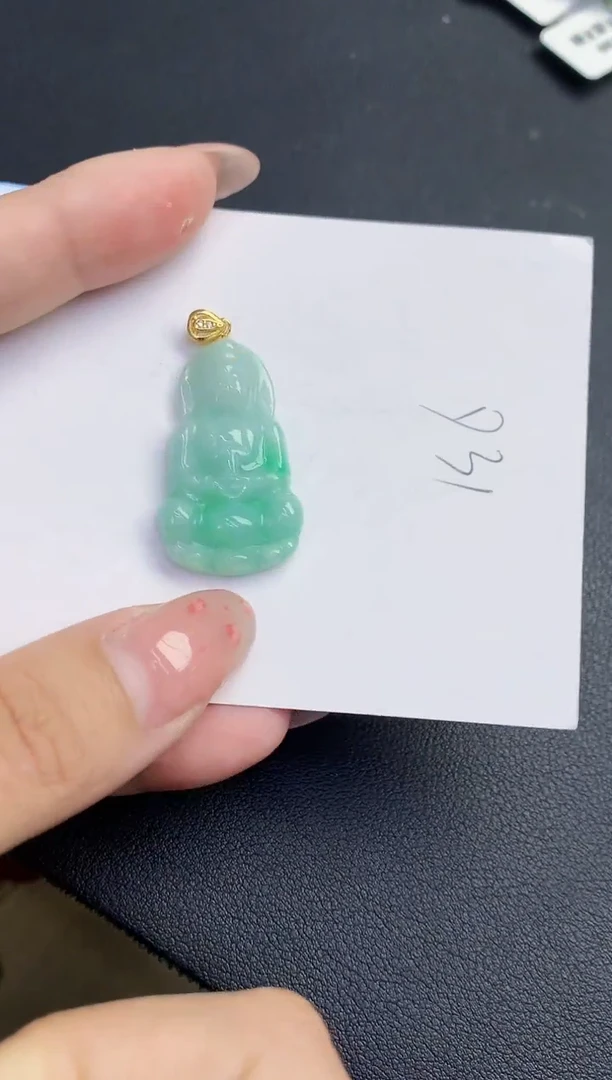 翡翠未镶嵌颈饰缅甸天然翡翠A货
