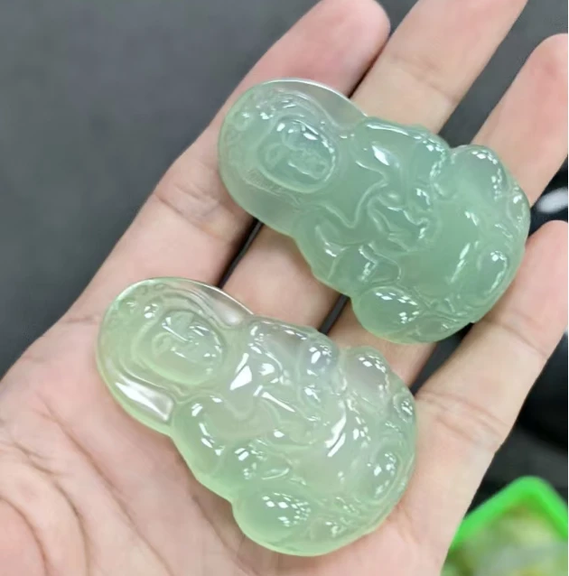 S8283-极光冰翡官青绿玛瑙观音吊坠-配高货绳-多样性只发一件