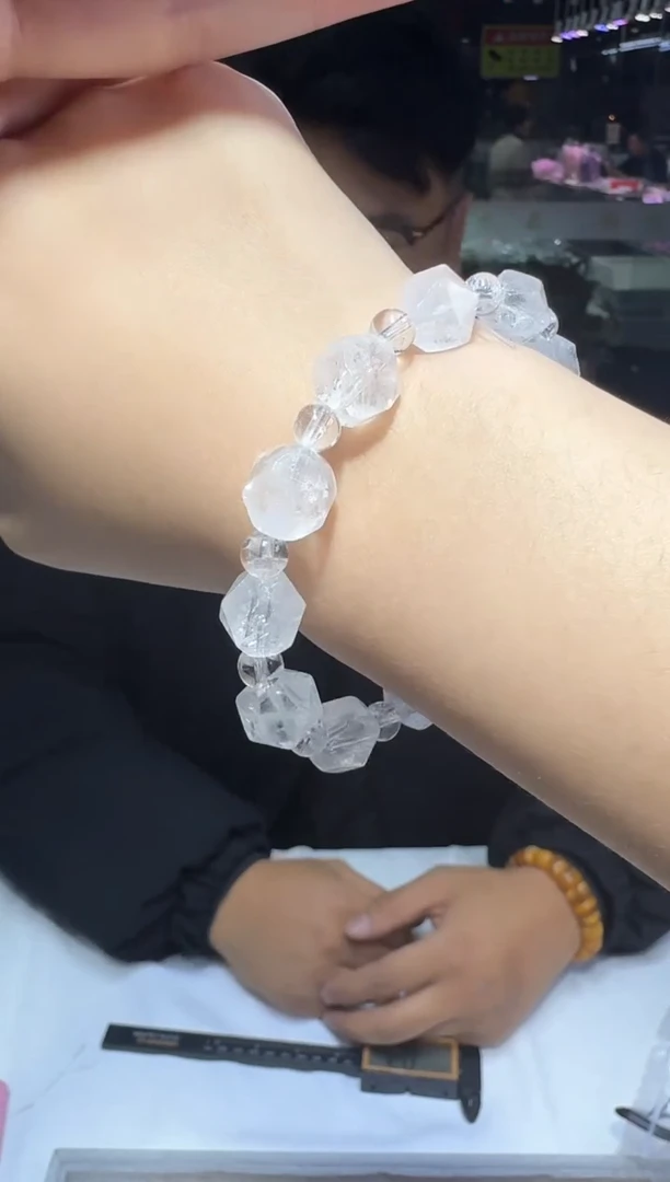 【闪购商品】水晶手链未镶嵌多样性发一件 244