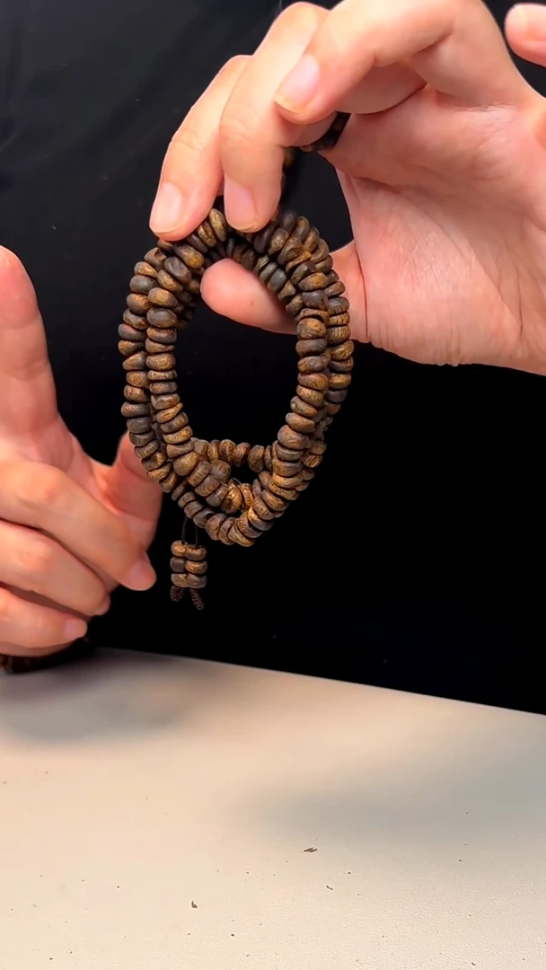 沉香手串海南国香棋楠母树虫漏随型多圈 收藏级