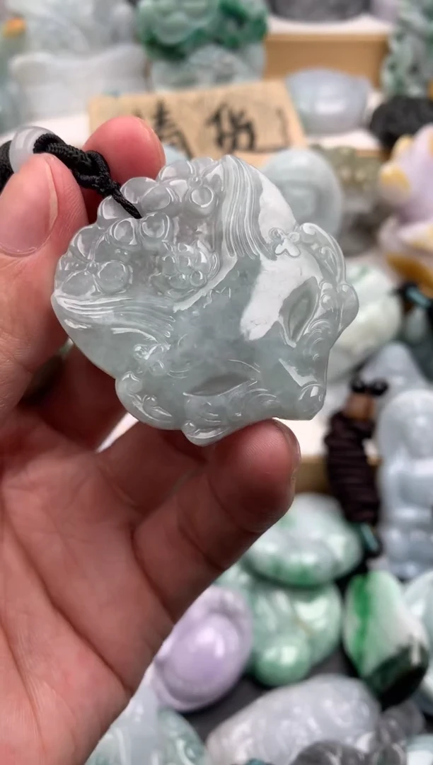 吊坠(不含链)未镶嵌翡翠1