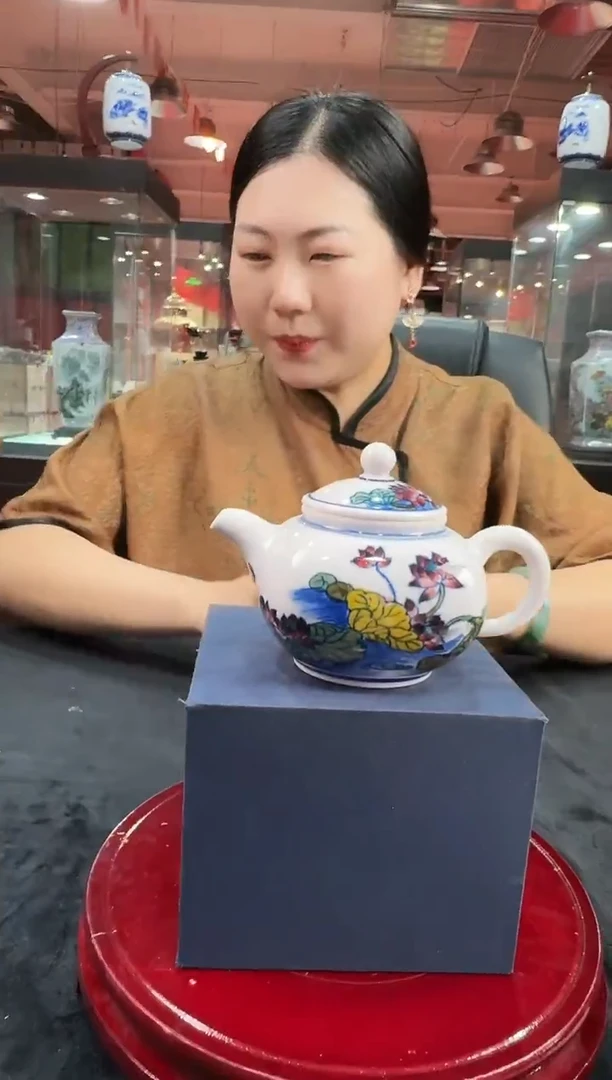 摆件景德镇稀土瓷e1