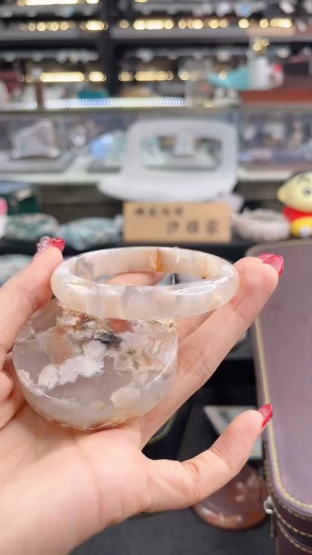 未镶嵌手镯石英质玉56圈口（赠品镯心）6806160