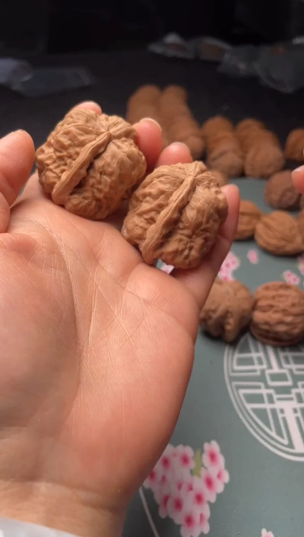 把件文玩核桃w177  蛤蟆头   40尺