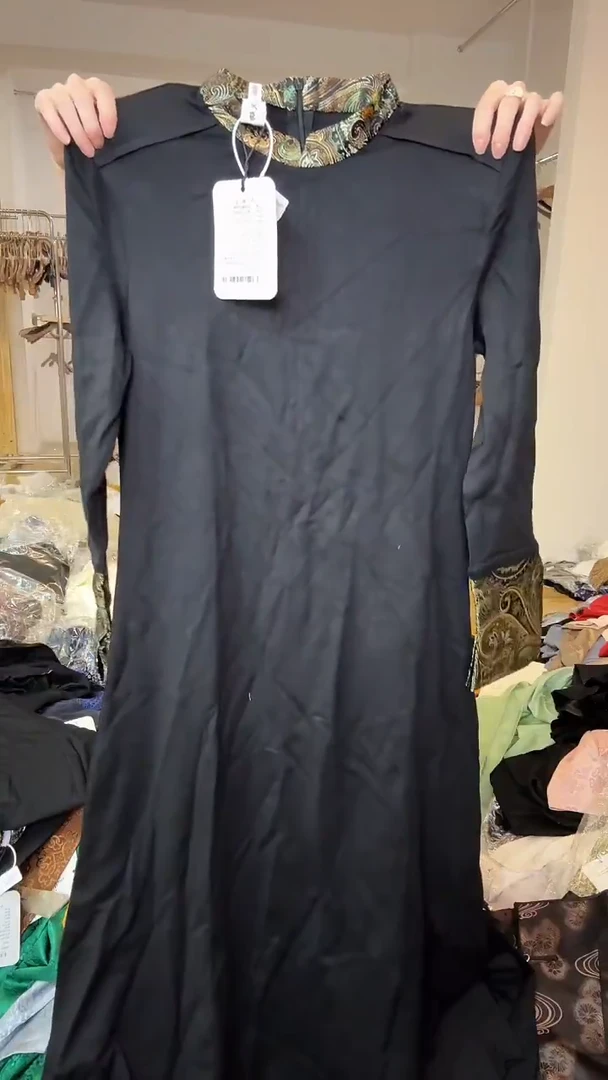 打底裙       M码       80-105斤