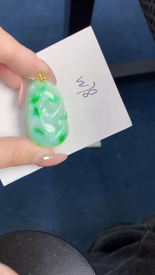 【闪购商品】翡翠颈饰18K金镶嵌000000000