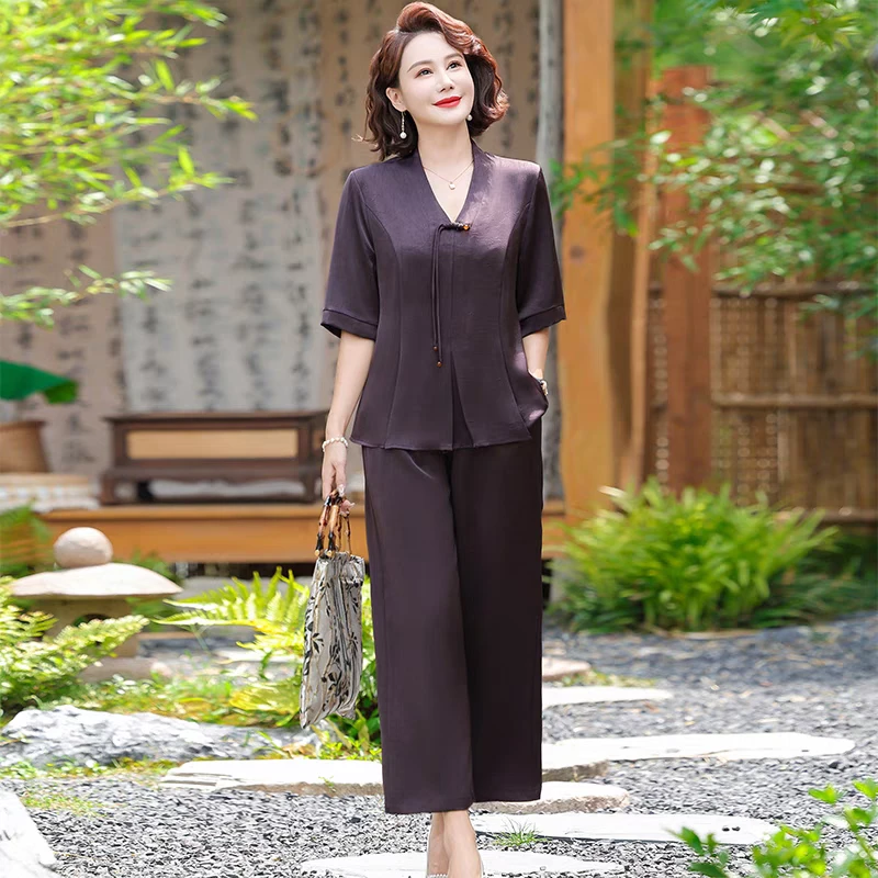 9062-夏季新款时尚洋气裤腿裤上衣二件套装（康燕）